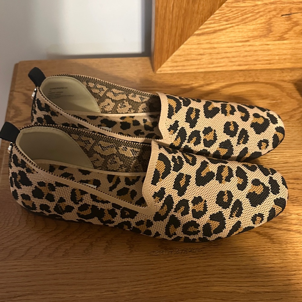 Steve Madden Tan and Black Leopard Flats - Picture 4 of 4